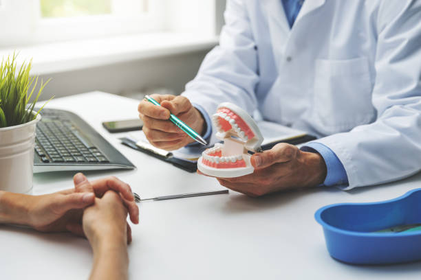 Emergency Dental Services in Seeley, CA